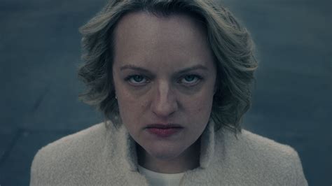 The Handmaid's Tale - Dystopijna wizja przyszłości z fenomenalną Elisabeth Moss w roli głównej!